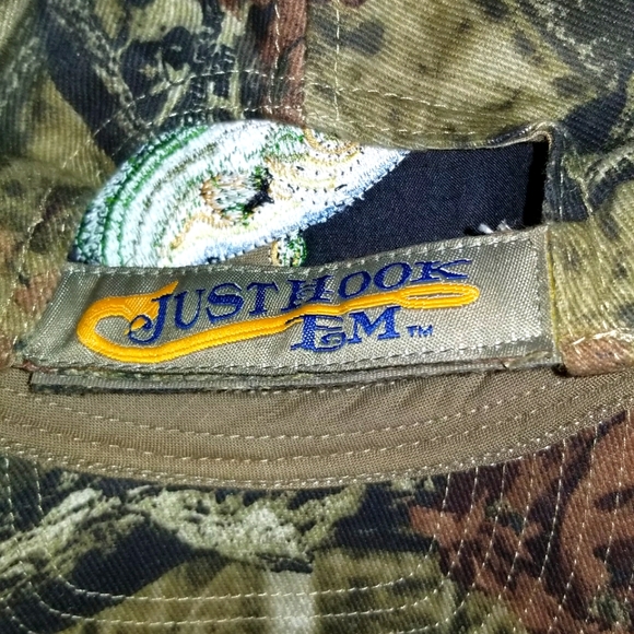 Fishing Bass Camouflage Hat Cap - Picture 5 of 6